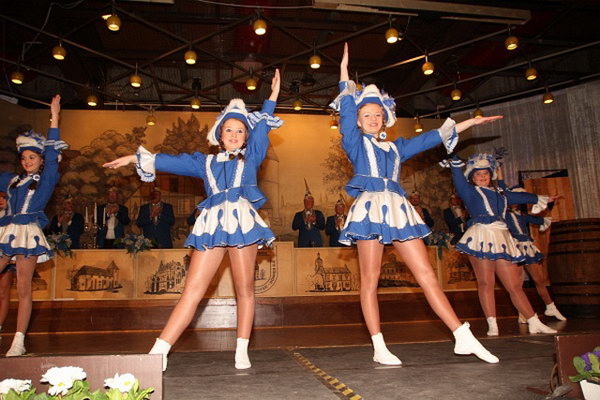 Blau-Weiss   058.jpg